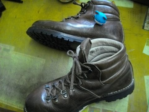 登山靴修理例 3
