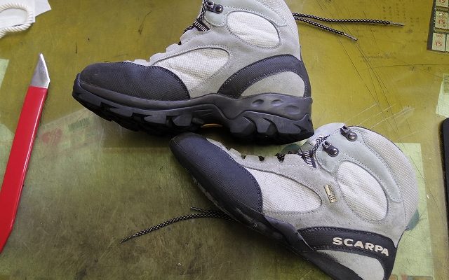 SCARPA 登山靴修理例です