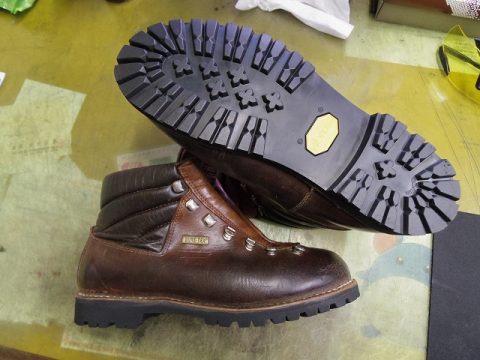 ザンバランフジヤマ オールソール例です 岡山の靴修理なら足と靴の店 Foot Lights フットライト
