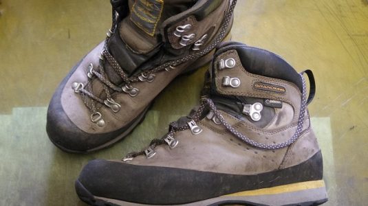 登山靴　オールソール例 2-1