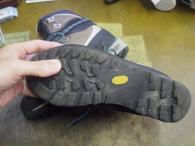 LA SPORTIVA ソール交換例 2-3
